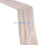 nappe festive rouge paillettes scintillantes tissu décoratif table coton polyester serviettes pliées assiettes couverts