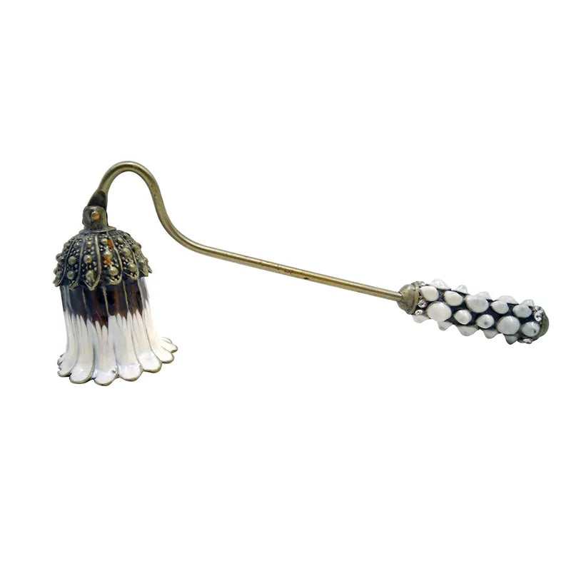 extingueur bougie longue poignée métal fleur stylisée élégant décoration maison cadeau événement