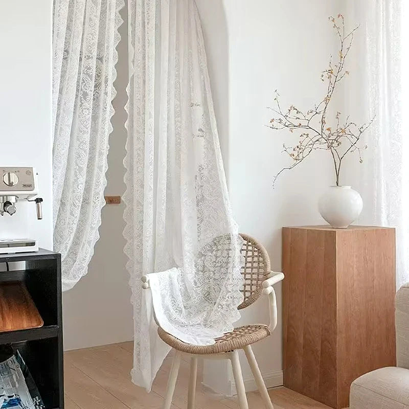 rideau tulle dentelle blanche romantique vintage shabby chic fenêtre chambre salon