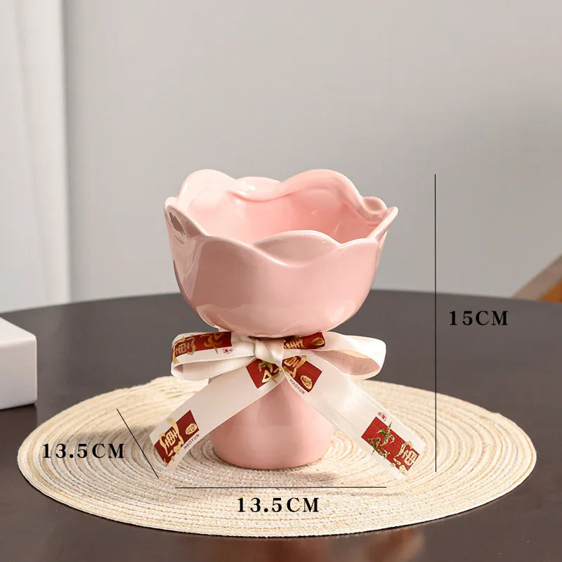 vase floral vintage élégant petite décoration maison moderne rose rouge noir blanc