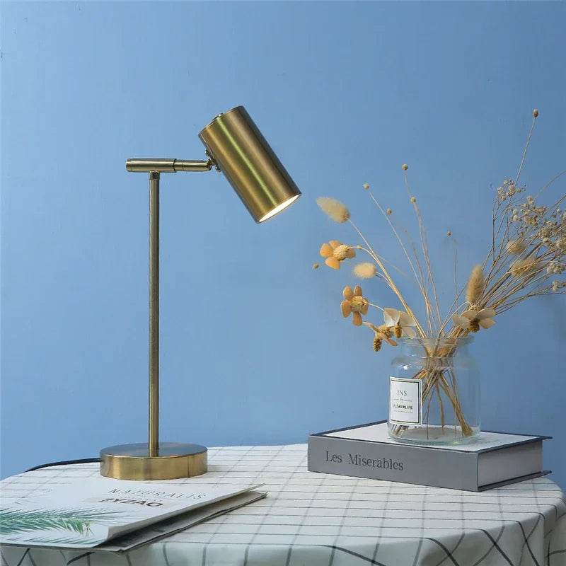 lampe table moderne dorée lisse interrupteur bouton led opaque chambre salon étude