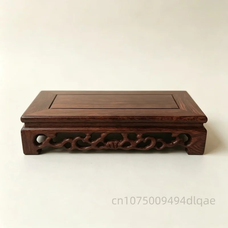 support bois gravures ornées classique artisanal marron foncé figurine plante pot terre cuite deco