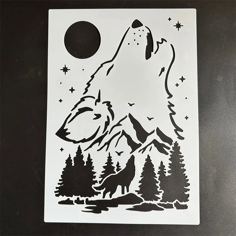 pochoirs stencil loup montagne étoiles géométrique artisanal blanc peinture murale bricolage scrapbooking