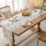 table table lin motif floral beige clair gris moderne rustique pompons brodé