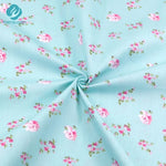 tissu coton imprimé fleurs vintage rose blanc vert couture patchwork quilting drap bébé coussins
