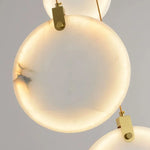 suspension lumineuse moderne marbre blanc gris doré clips métalliques câbles dorés salon chambre