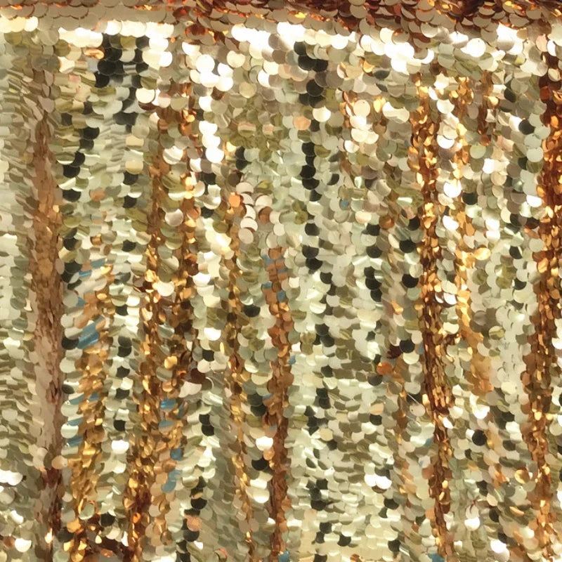tissu paillettes polyester acrylique rouge argent bleu rose violet doré élégant brillant 150cm