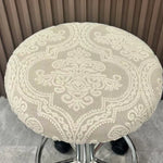 couvre chef brodé velours ajustable couleur beige classique maison chambre