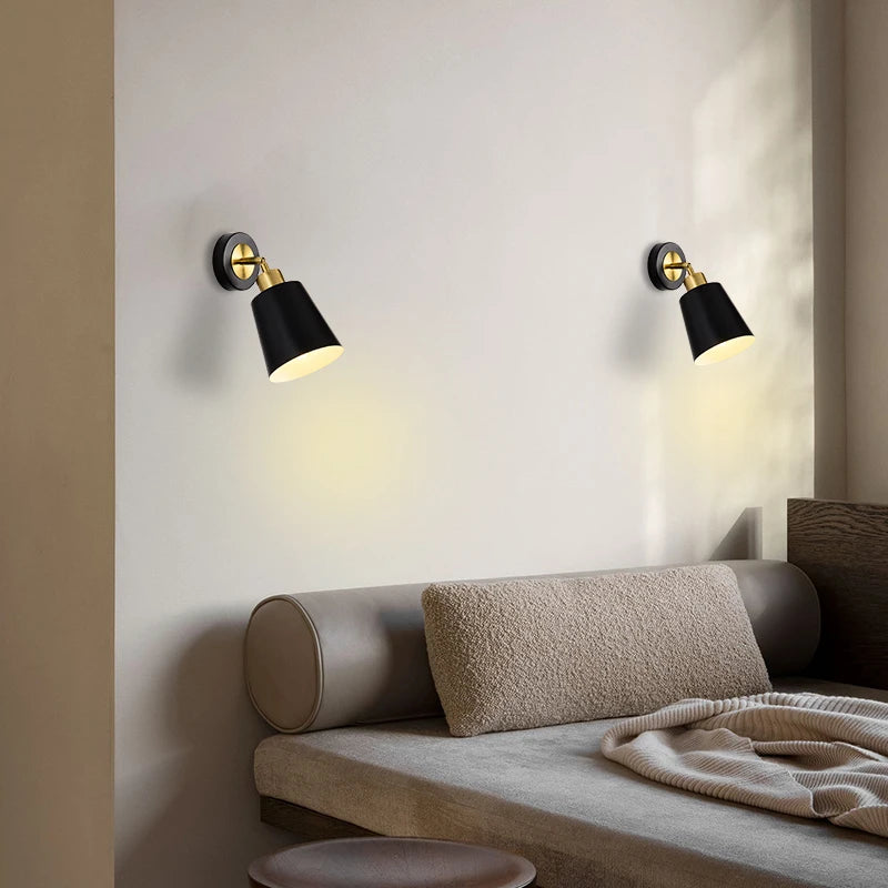 lampe murale led moderne noire dorée simple salon chambre coucher