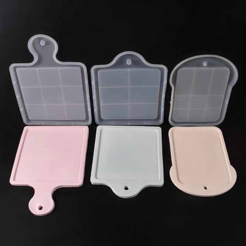 plateau découpant silicone forme pain grillé rose blanc moderne minimaliste alvéolaire transparent accrochage fruits