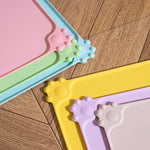 tapis nourriture animaux silicone violet vert jaune rose moderne empreintes pattes opaques