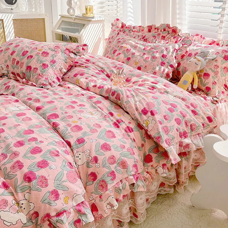 housse lit coton imprimé fleurs romantique douce rose blanche bleue violacée dentelle