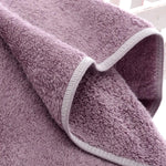 serviettes faciales absorbantes fibres bambou bleu violet beige rayures horizontales moderne