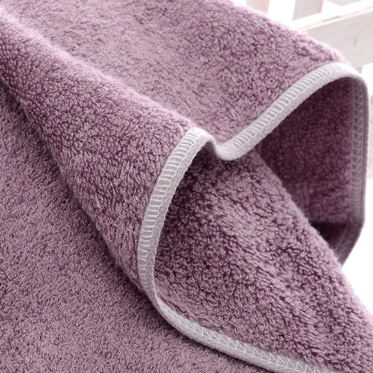 serviettes faciales absorbantes fibres bambou bleu violet beige rayures horizontales moderne