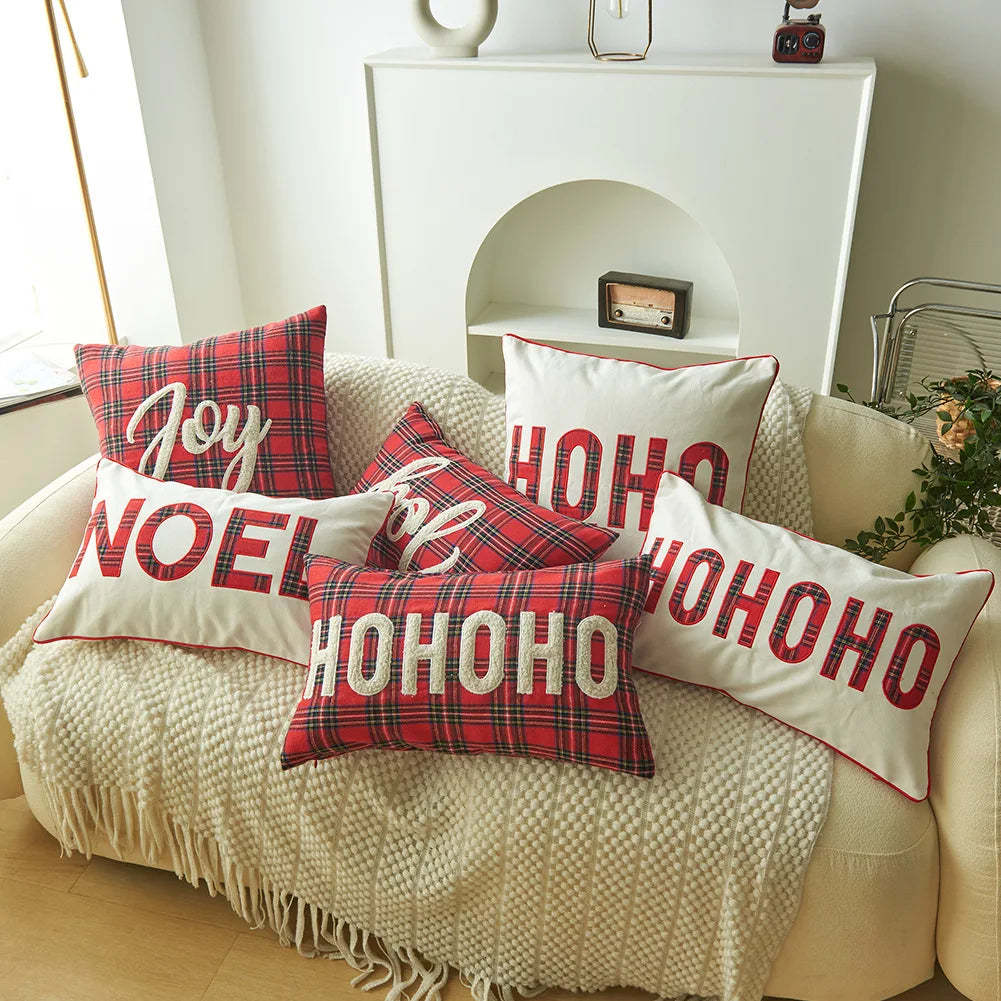 housses coussin décoratives noël motif tartan brodé rouge blanc traditionnel décoration intérieure