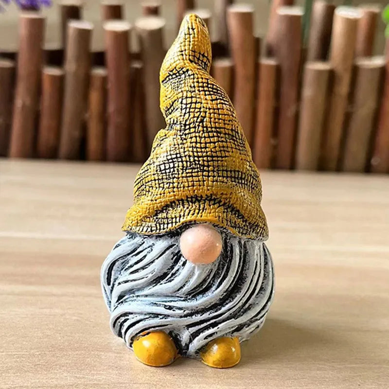 Lutin de Noël orange en résine