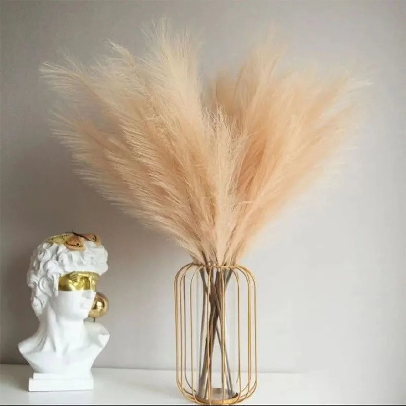 plumes séchées naturelles modernes beige rouge violet blanc rose vase exposantextérieur