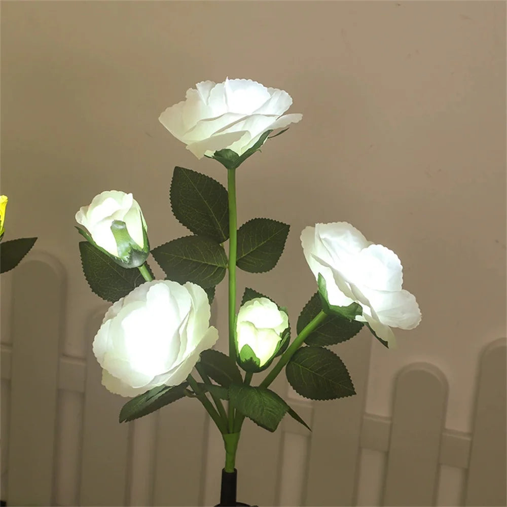 décoration extérieure fleurs artificielles lumineuses rose rouge bleu jaune blanches moderne clips solaires tiges