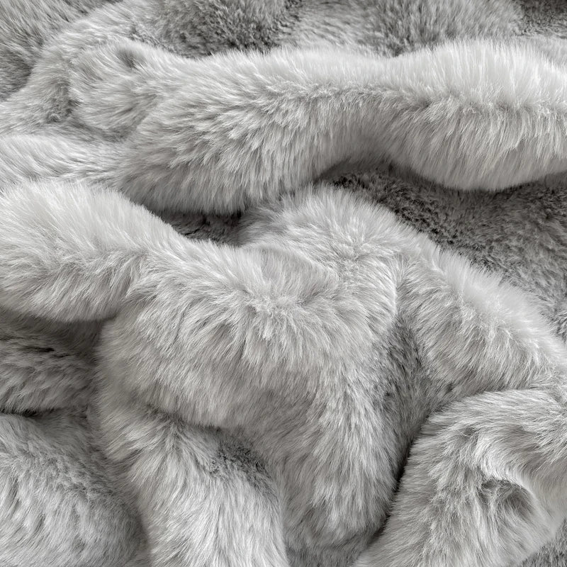 taies d'oreiller polaire synthétique douce gris clair blanc crème hiver lit maison moderne confortable