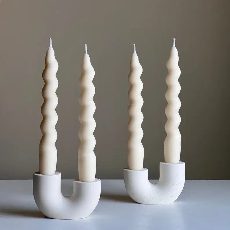 porte chandelier céramique moderne deux bougies torsadées sculpture abstraite magazine
