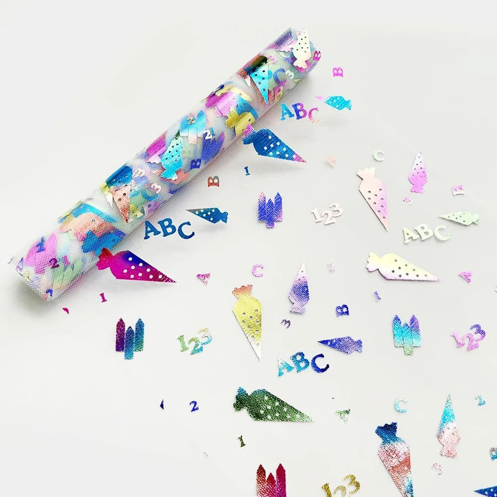 papier decoratif multicolore alphabet chiffres formes enfantines iridescent festif 28cm 500cm
