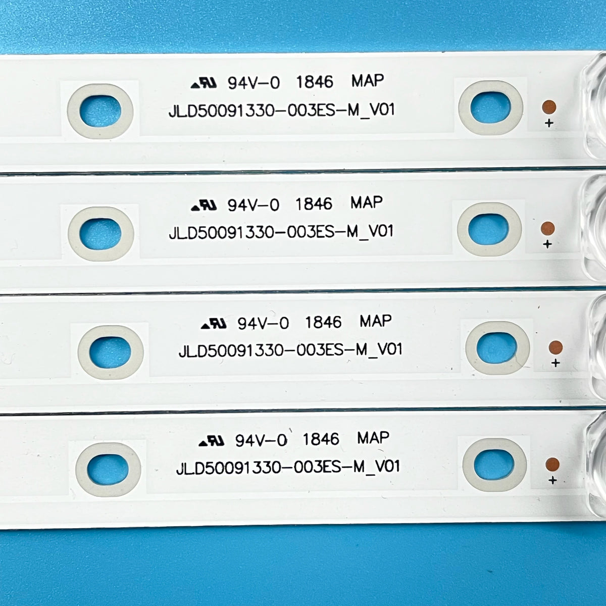 barre led lumineuse ampoules led blanc moderne connecteurs fixations aluminium