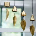 cloches jardin dorées feuilles gravées modernes extérieures suspendues cordelettes