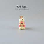 figurines animaux mignonnes résine strawberries fruits décor maison kawaii blanc rose beige rouge cartoon