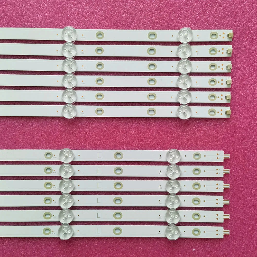bandes led blanc modernes connecteurs electrique fixation monitors techno