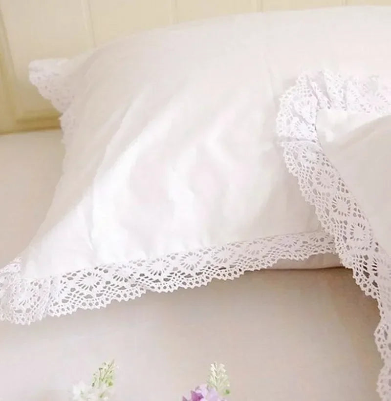 taie d'oreiller coton blanc vintage volants dentelle lit mariage chic