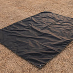 tapis sol camping vert foncé noir oxford robuste texture tissée pratique oeilletsextérieur camouflage