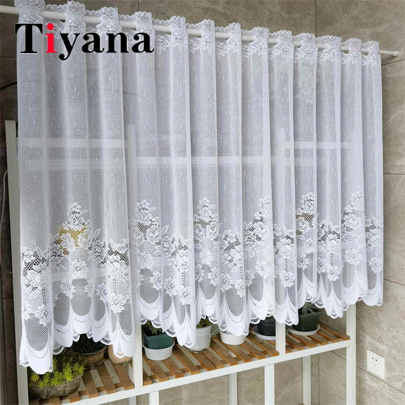 rideau blanc dentelle fleurs peony translucide fenetre classique romantique deco balcon