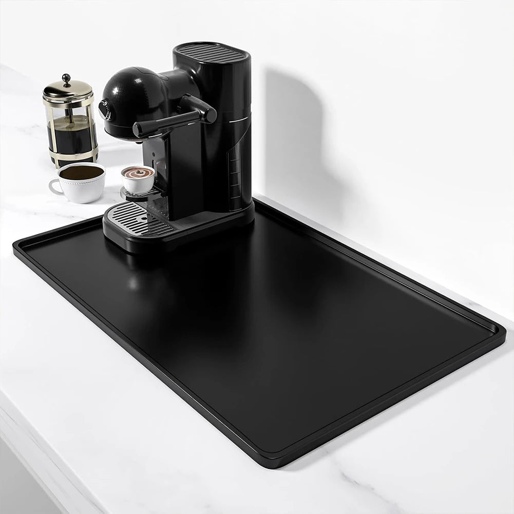 tapis cuisine silicone noir gris drainage rebord surélevé drying mat anti dérapant moderne