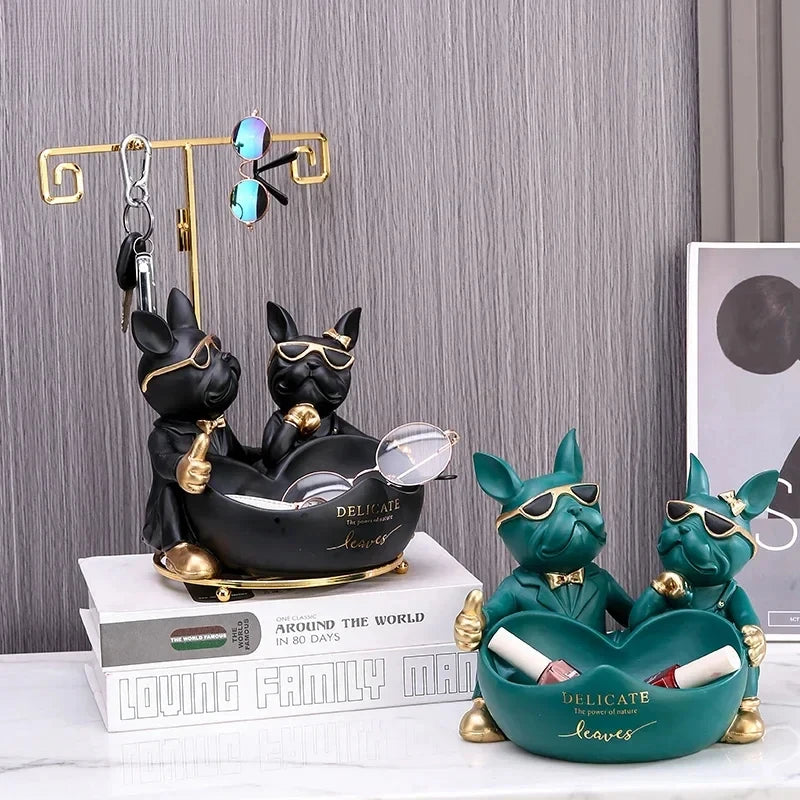 Statue bouledogue déco salon sur étagère