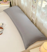 housse oreiller couple gris clair rose pâle bleu marine vert pastel beige clair texture