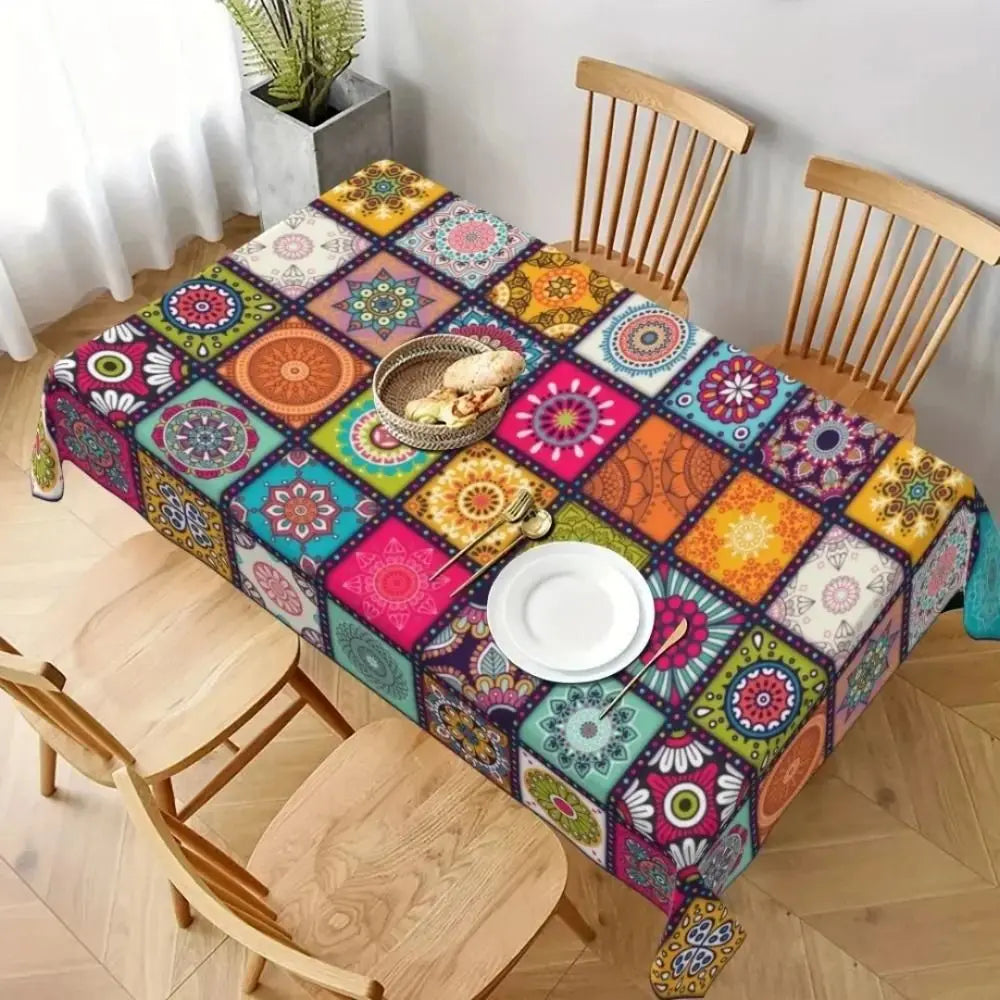 nappe boho chic multicolore patchwork motifs floraux géométriques table manger decoration maison fêtes années