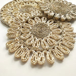 tapis table tressé spirale concentrique beige rustique opaque restaurant artisanal