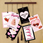 affiches kawaii girly moderne motifs fruits pompons tringle bois cartes décoratives rose rouge blanc