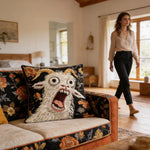 housse coussin forme chèvre hurlante noir motif animalier décoratif polyester peacheskin