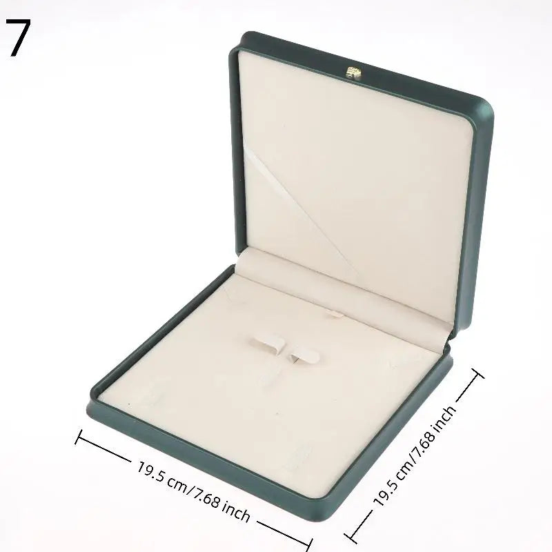 boîte rangement bijoux vert foncé dorés bracelet collier bague boucles d'oreilles classique organiser exposé