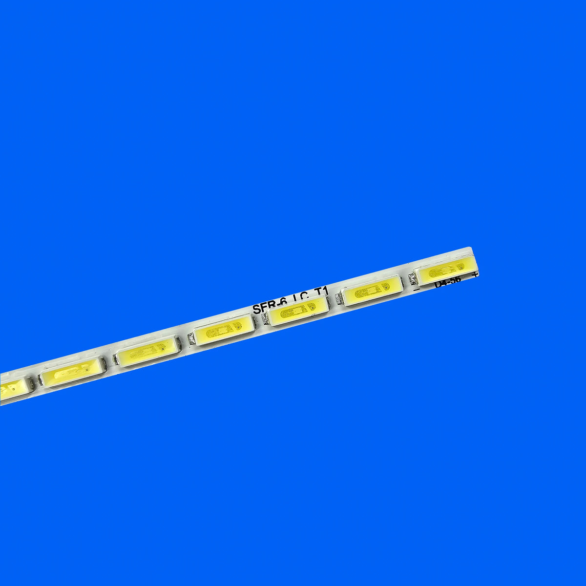 ruban led bleu jaune points lumineux espacés moderne connecteur éclairage intérieur technologie led fixations