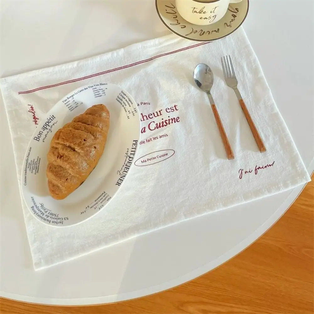serviettes table blanches imprimées moderne cuillère fourchette assiette croissant respectueux environnement diatomées boue minimaliste