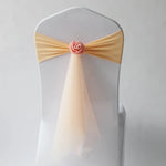 décoration chaise mariage turquois rouge blanc rose texturé voile transparent événement formel