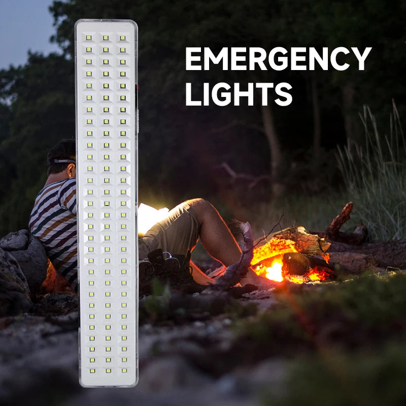lampe led urgence rechargeable 90 led blanc argenté fixations modernes utilitaires