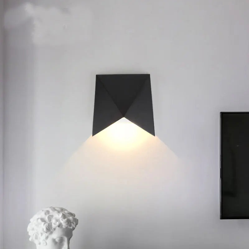 lampe murale moderne noir résistante l'eau ip65 encastrable flux lumineux faible