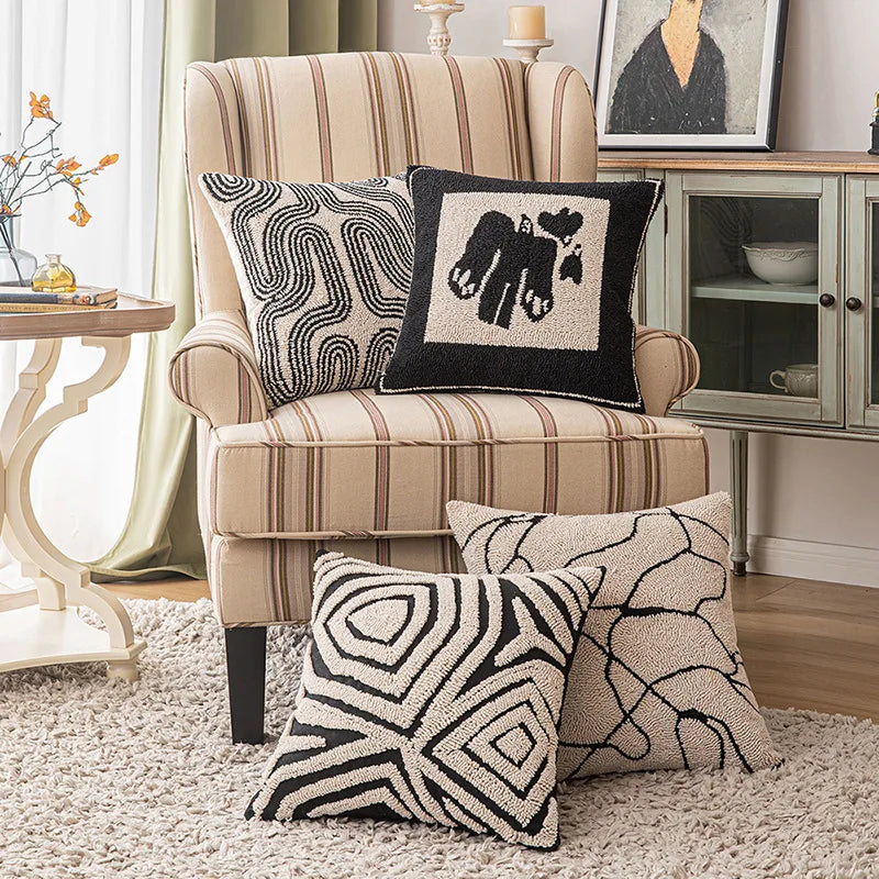coussin brodé géométrique moderne beige noir amovible lavable