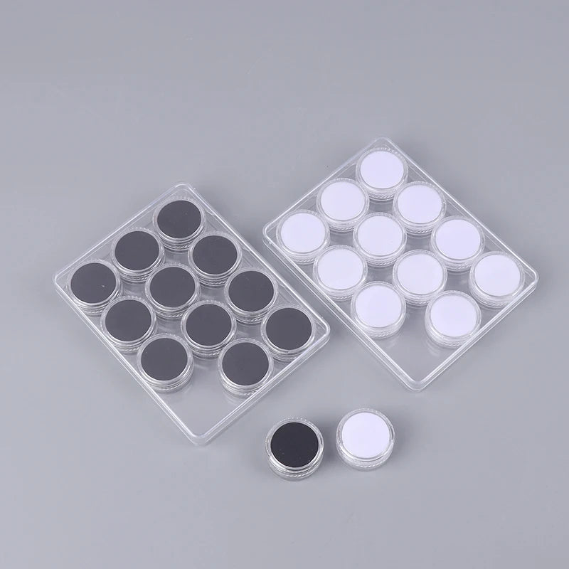 boîtes rangement transparentes pots cosmétiques noir blanc minimalistes couvercle