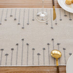 table table lin motif floral beige clair gris moderne rustique pompons brodé
