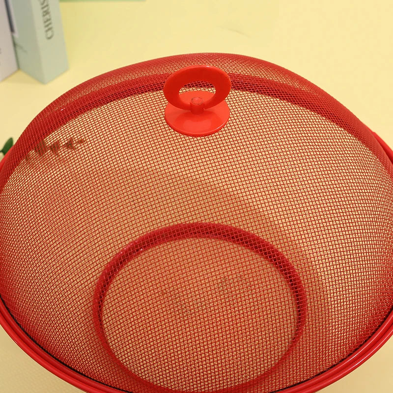 panier fruits maille rouge moderne couvercle ventilé suspension minimaliste rangement cuisine