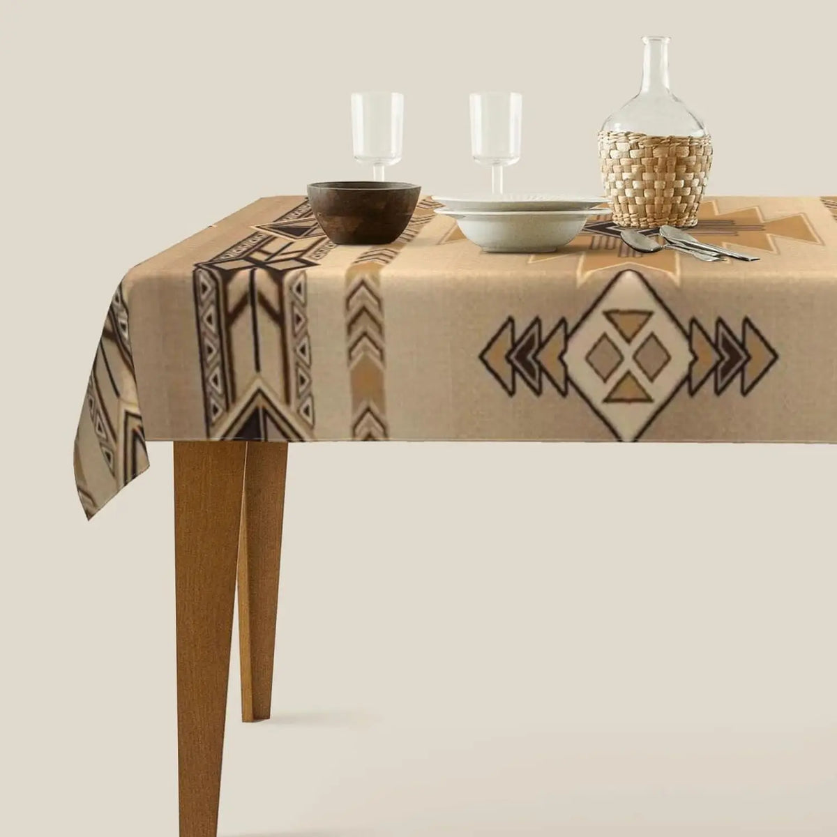 nappe rectangulaire géométrique moderne beige marron foncé triangles losanges réutilisable imperméable table manger